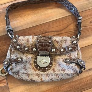 Cute Guess purse small brown